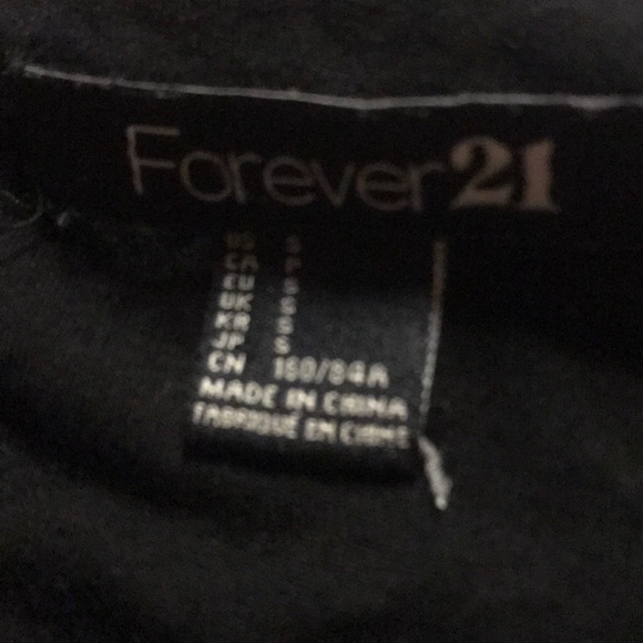 Top - Picture 3 of 4